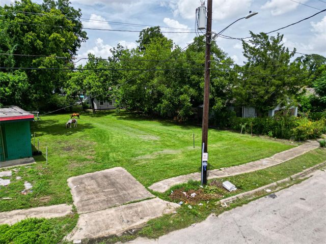 5507 Perkins Street, Houston, TX 77020