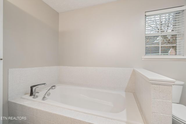 7721 Red Bay Way, Knoxville, TN 37919