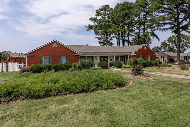 1406 W Birch Drive, Rogers, AR 72758