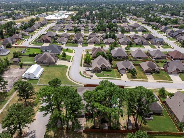 1406 W Birch Drive, Rogers, AR 72758
