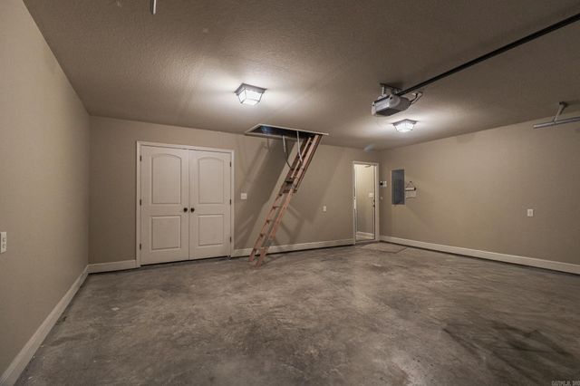 285 Prospect Farms Lane, Jonesboro, AR 72405