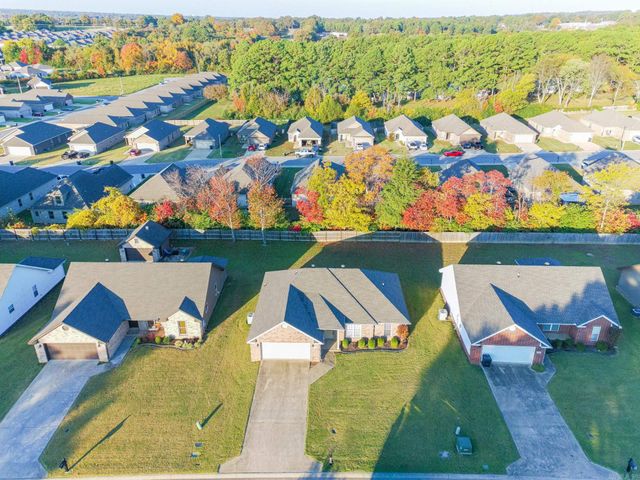 285 Prospect Farms Lane, Jonesboro, AR 72405