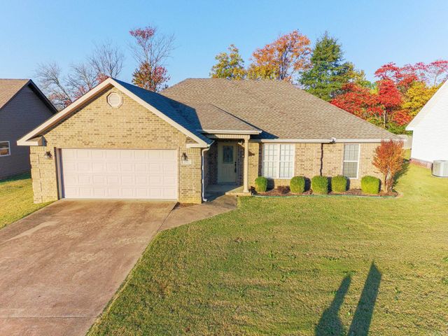 285 Prospect Farms Lane, Jonesboro, AR 72405