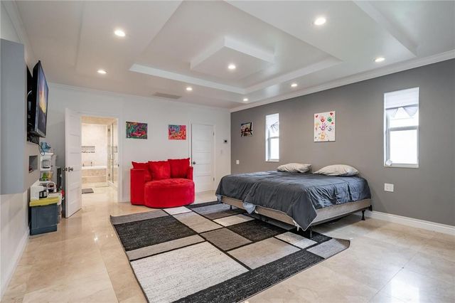 4000 N 41st Court, Hollywood, FL 33021