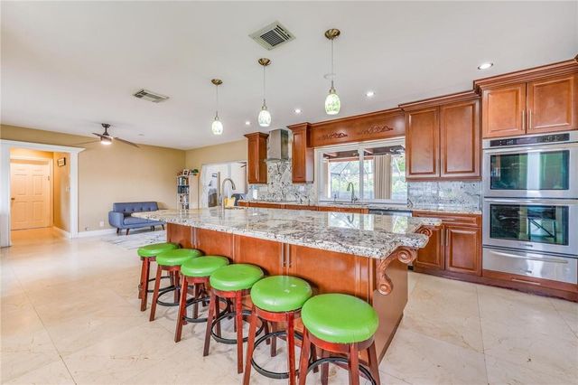 4000 N 41st Court, Hollywood, FL 33021