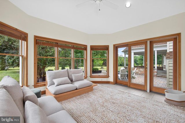 1465 LITTLE CREEK LN, Collegeville, PA 19426