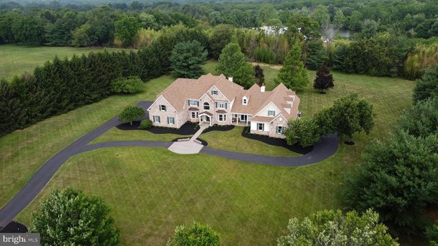 1465 LITTLE CREEK LN, Collegeville, PA 19426