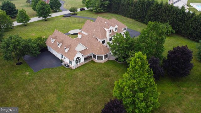 1465 LITTLE CREEK LN, Collegeville, PA 19426