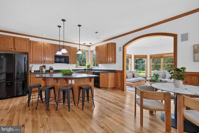 1465 LITTLE CREEK LN, Collegeville, PA 19426