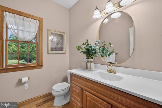 1465 LITTLE CREEK LN, Collegeville, PA 19426