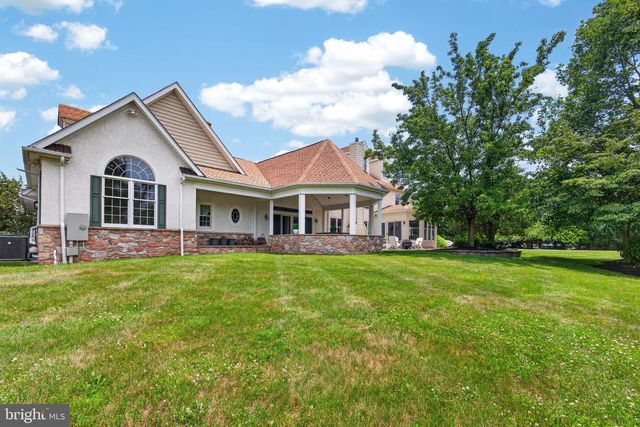 1465 LITTLE CREEK LN, Collegeville, PA 19426