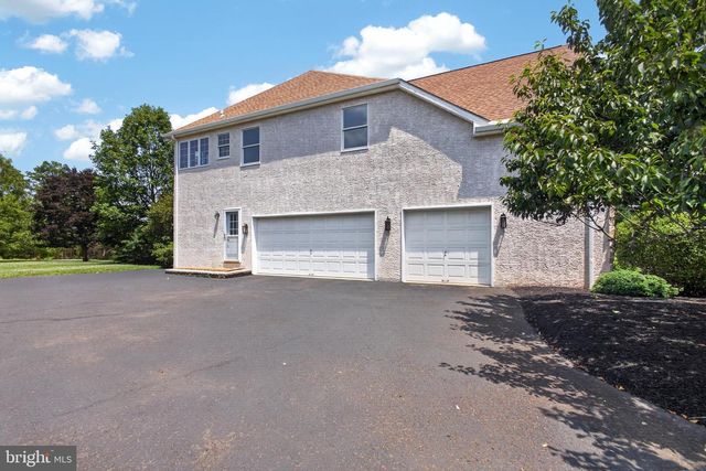 1465 LITTLE CREEK LN, Collegeville, PA 19426