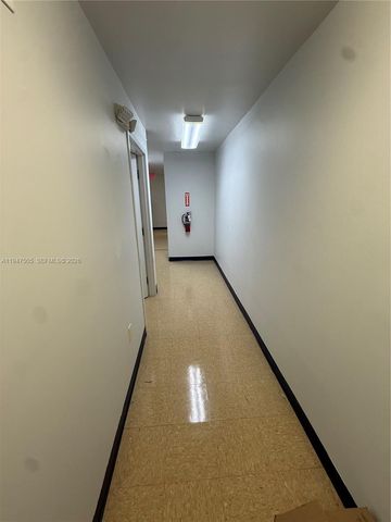 262 Miracle Mile, Coral Gables, FL 33134