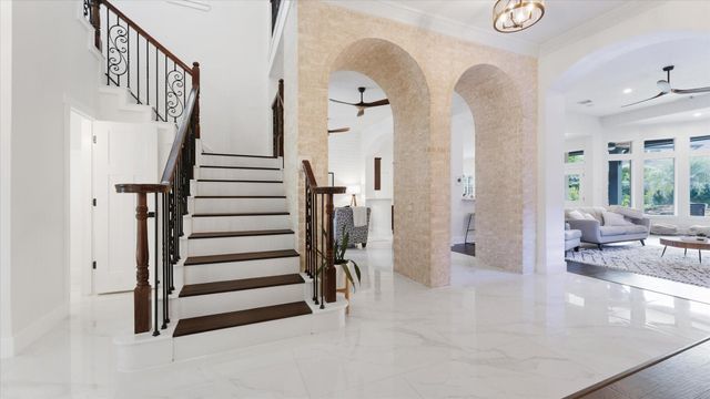 2 Winsome Path Circle, Spring, TX 77382