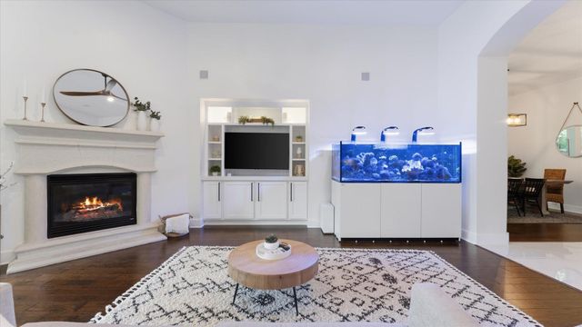 2 Winsome Path Circle, Spring, TX 77382