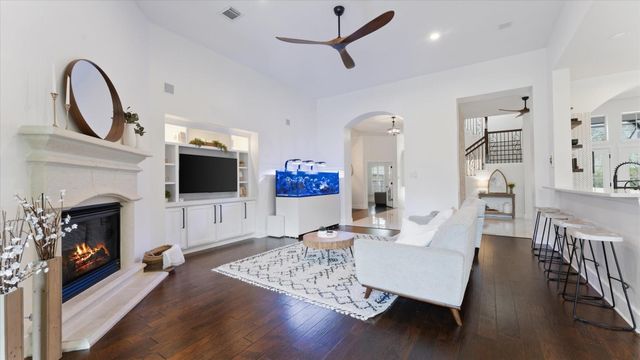 2 Winsome Path Circle, Spring, TX 77382