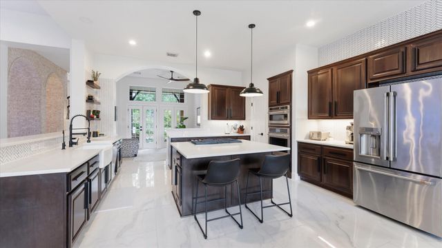 2 Winsome Path Circle, Spring, TX 77382