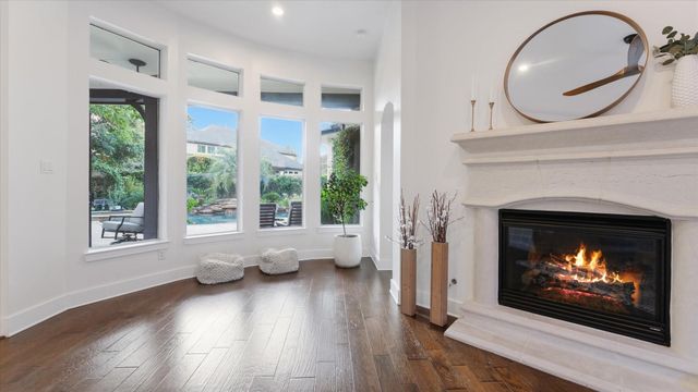 2 Winsome Path Circle, Spring, TX 77382