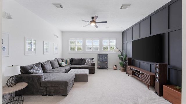 2 Winsome Path Circle, Spring, TX 77382