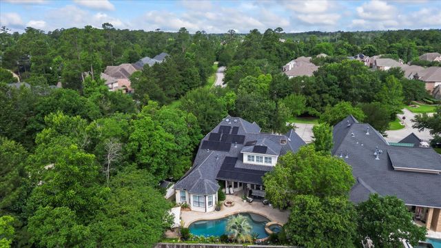 2 Winsome Path Circle, Spring, TX 77382
