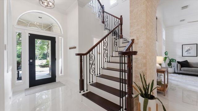 2 Winsome Path Circle, Spring, TX 77382
