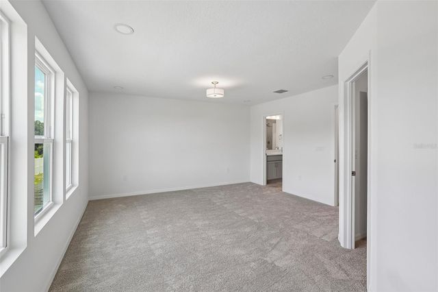 34563 TURPINS AVENUE, Zephyrhills, FL 33541