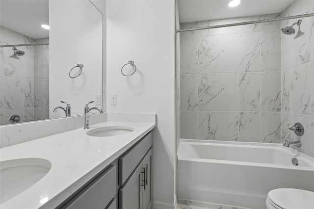 34563 TURPINS AVENUE, Zephyrhills, FL 33541
