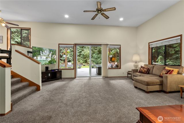 31625 NE 106th Street, Carnation, WA 98014