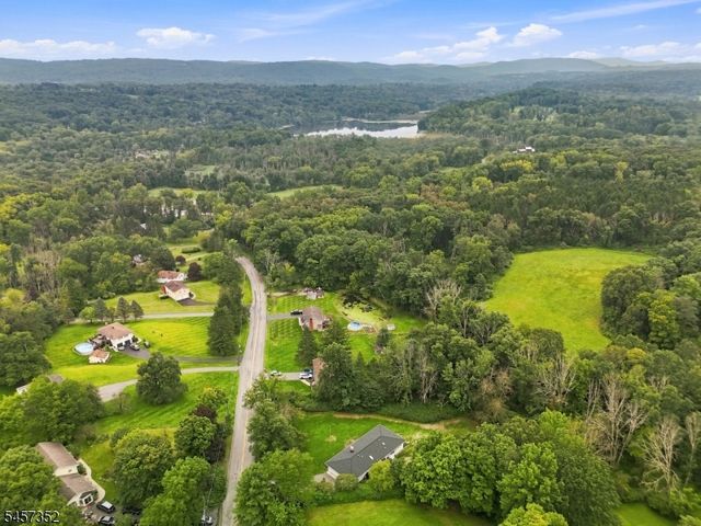 33 Cooke Rd, Blairstown Twp., NJ 07825