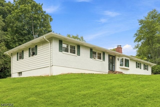 33 Cooke Rd, Blairstown Twp., NJ 07825