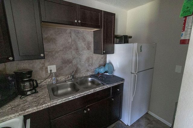 105 N GARTH AVE 41, Columbia, MO 65203