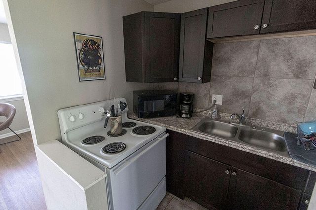 105 N GARTH AVE 41, Columbia, MO 65203