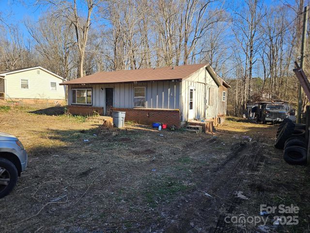 1157 Faulkner Road, Clover, SC 29710