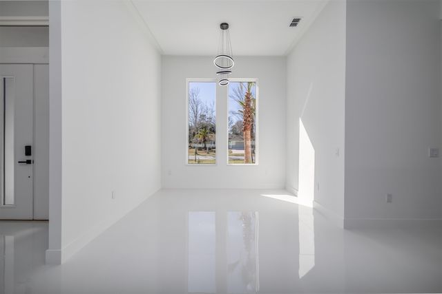 13 Edith Ln, Palm Coast, FL 32164