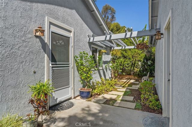 27075 Ayamonte, Mission Viejo, CA 92692