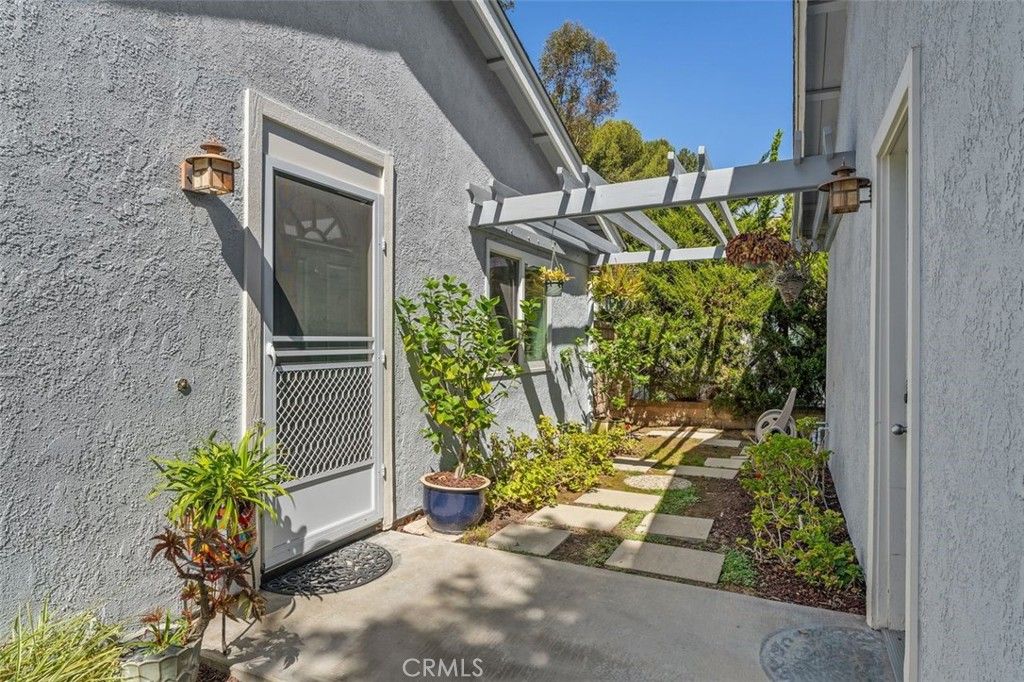 27075 Ayamonte, Mission Viejo, CA 92692 — photo 5