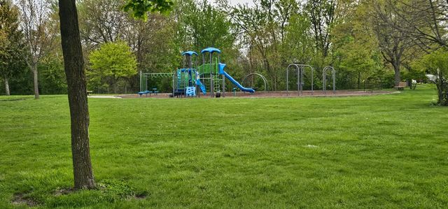 988 Butter Creek Court 4ND, Hoffman Estates, IL 60169