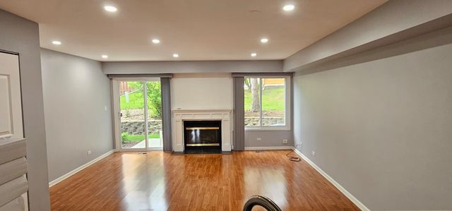 988 Butter Creek Court 4ND, Hoffman Estates, IL 60169