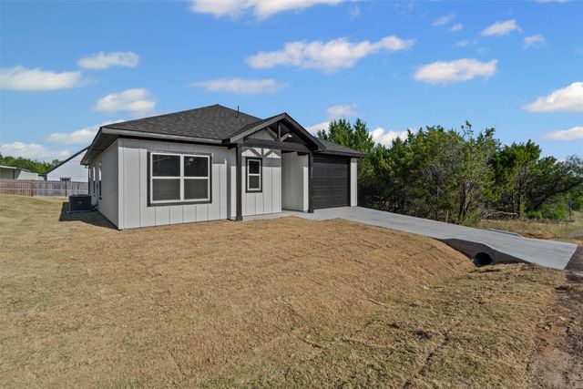 3400 Hilltop Road, Granbury, TX 76048