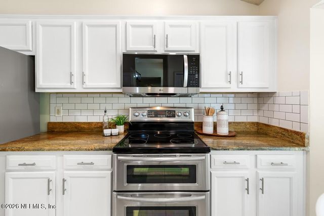 12223 SPRINGMOOR ONE Court, Jacksonville, FL 32225