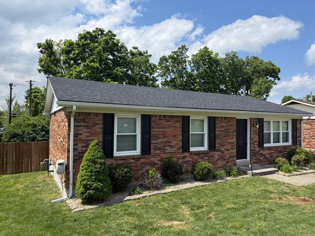 17 Holiday Road, Winchester, KY 40391