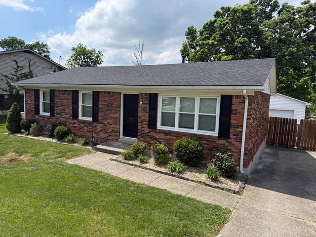 17 Holiday Road, Winchester, KY 40391