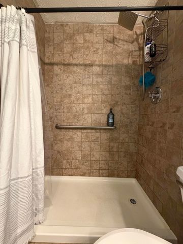 17 Holiday Road, Winchester, KY 40391