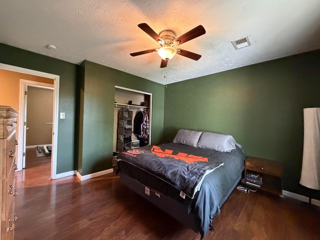 17 Holiday Road, Winchester, KY 40391