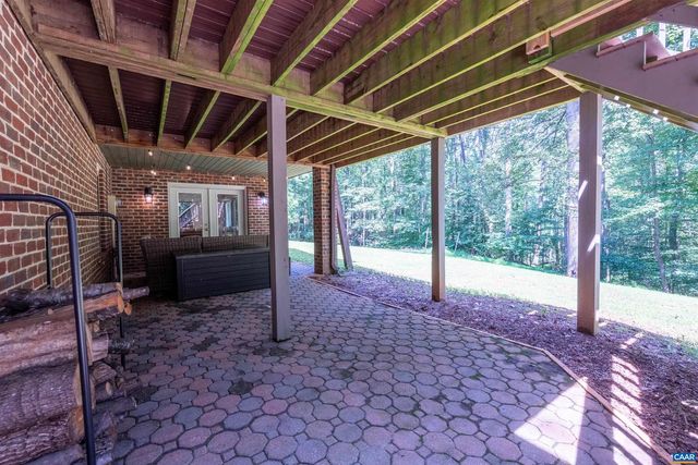 1190 FOX RIDGE DR, Earlysville, VA 22936