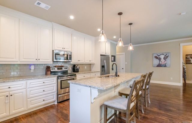 3171 Haley Ct, Benton, AR 72019