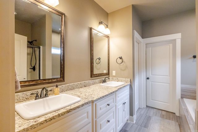 3171 Haley Ct, Benton, AR 72019