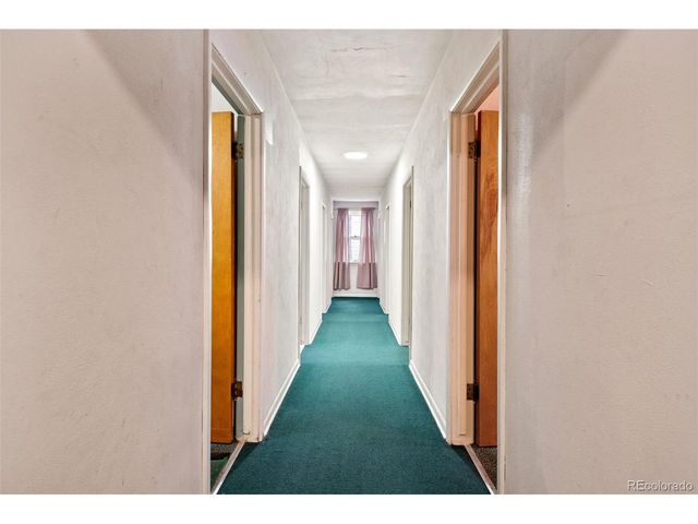 303 S 3rd St, Sterling, CO 80751