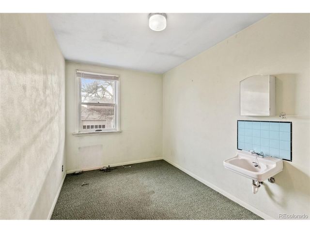 303 S 3rd St, Sterling, CO 80751