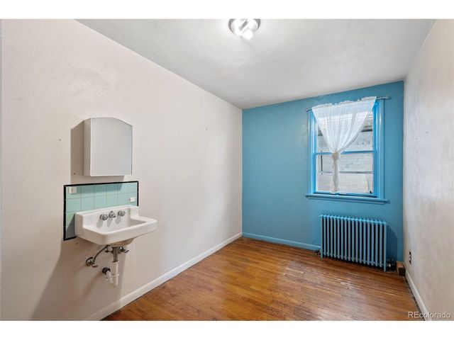 303 S 3rd St, Sterling, CO 80751